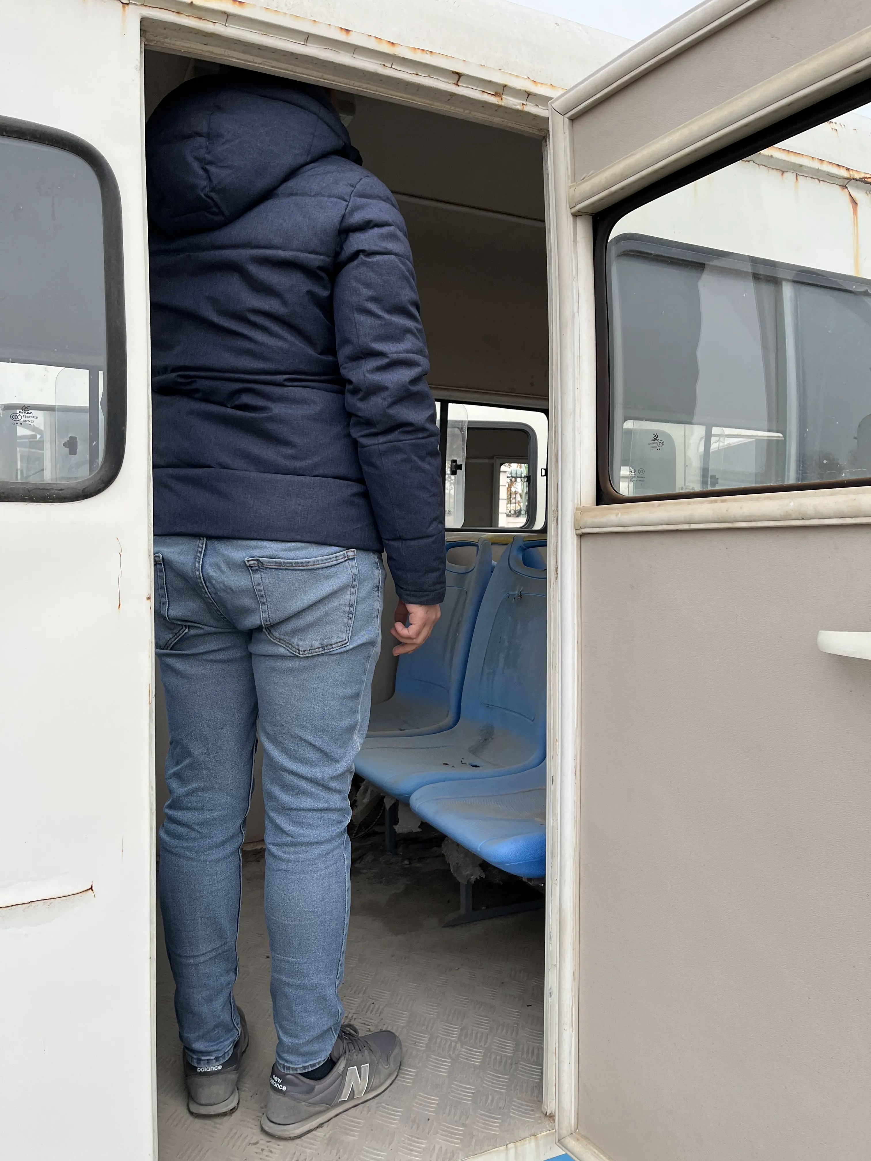 Insufficient headroom causing head collision